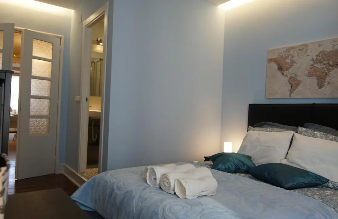 Avenida Cozy Apartment-1