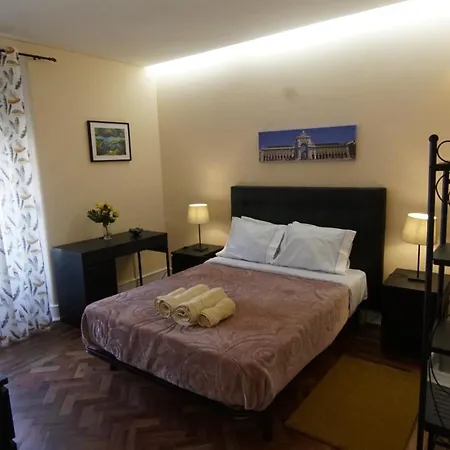 Avenida Cozy Apartment-2